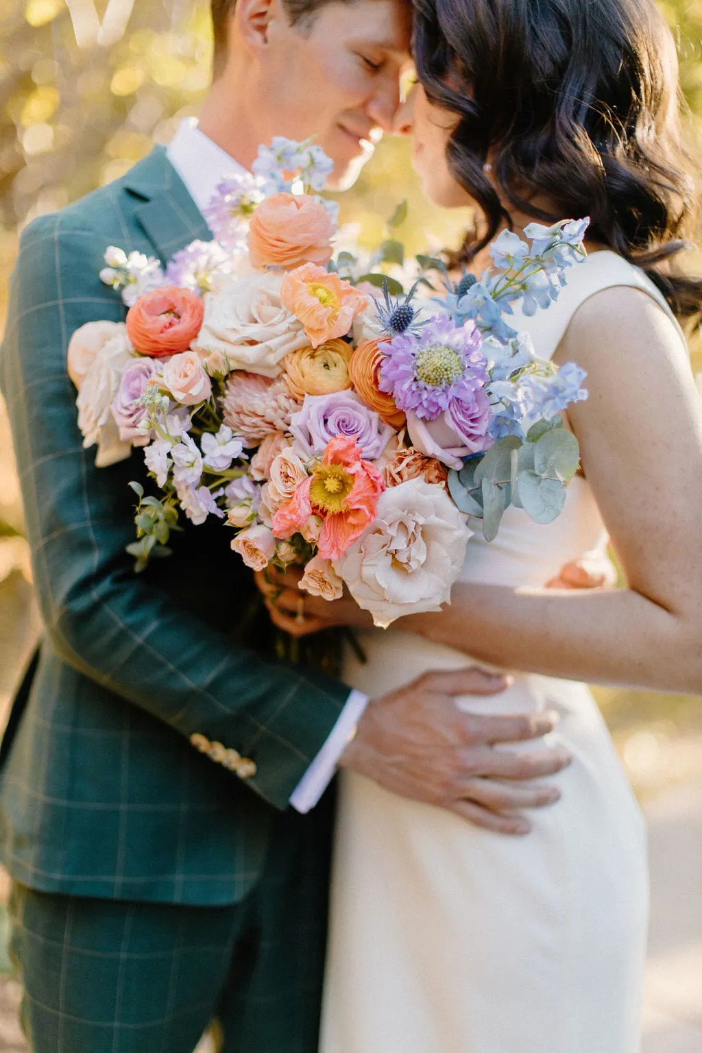 affordable custom wedding florist - 2024 wedding flower trends - victorian core image 2