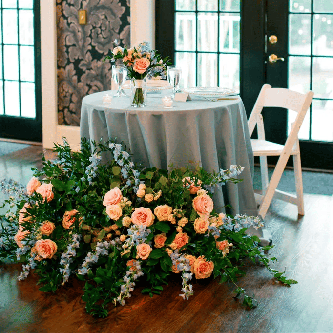 Poppy Flowers: Types of Wedding Flowers- Delphiniums
