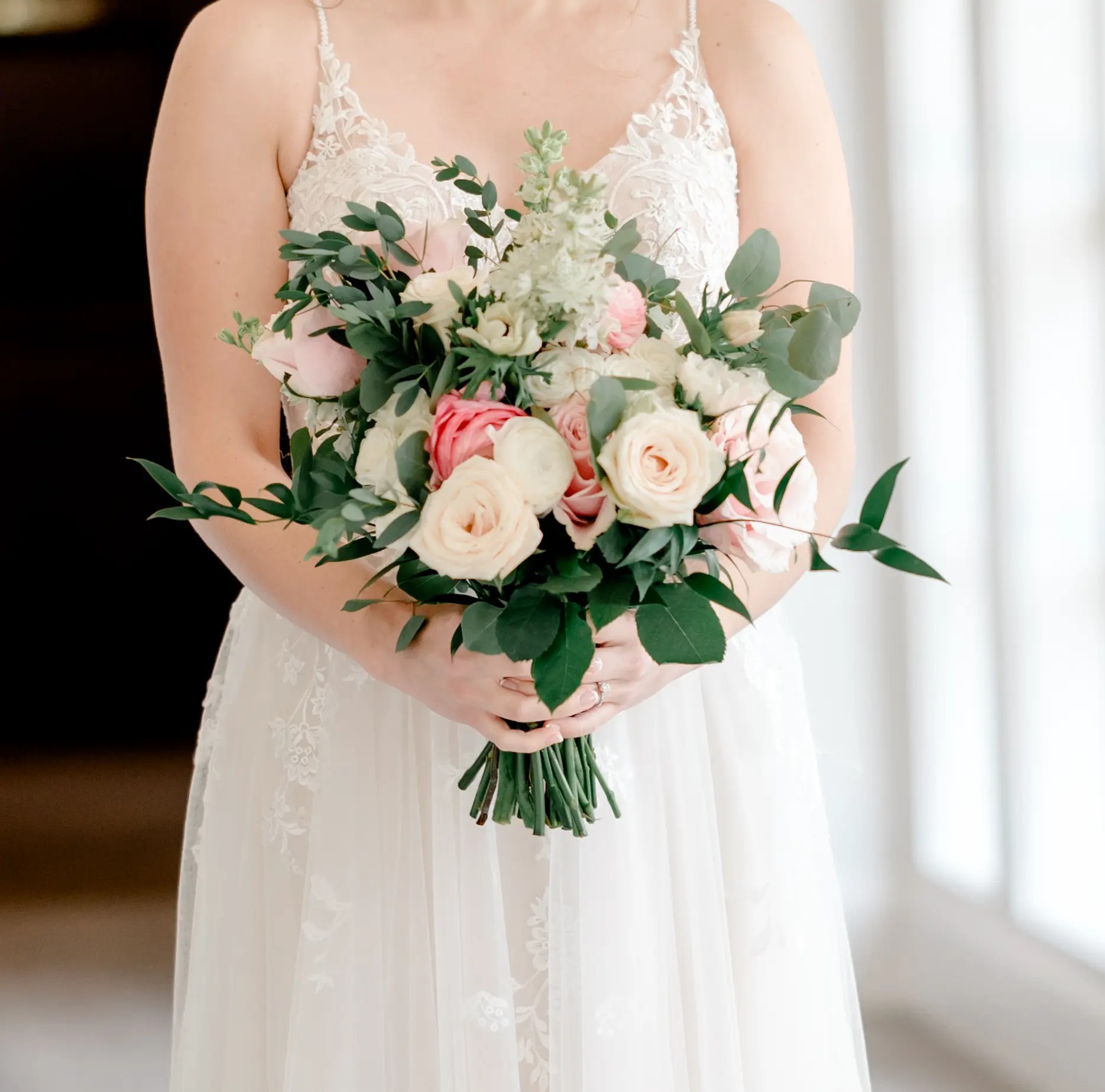Traditional and Garden Style Bridal Bouquet