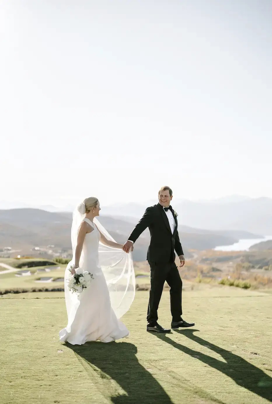 Budget-friendly wedding floral decor