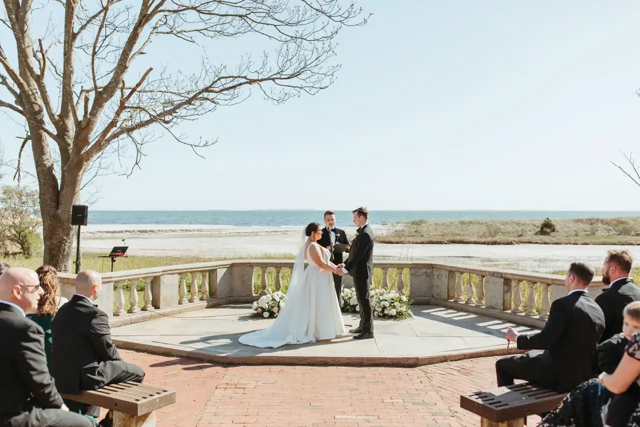 weddingflowers+springfield+ceremonydecor