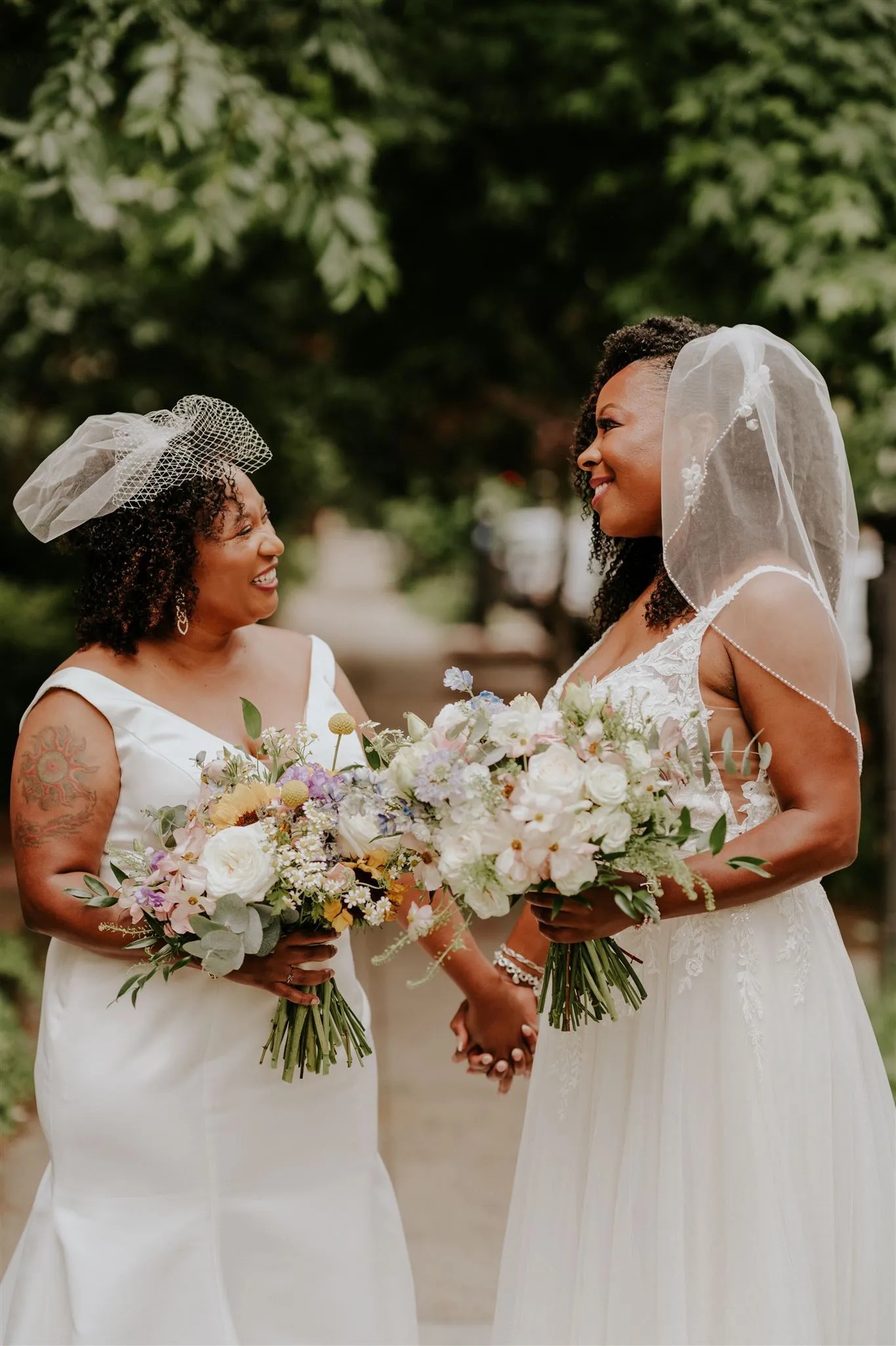 bridalbouquets+weddingflowertrends